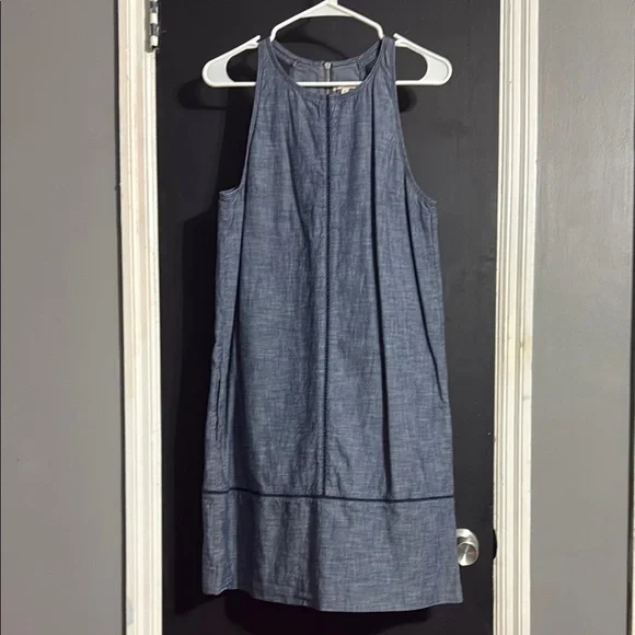 3/$14 GAP Chambray Shift Pockets Halter Dress Size: 8 - Picture 1 of 6